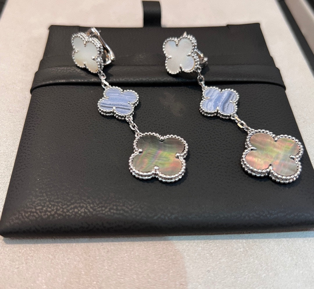 Magic Alhambra Three Motifs Earrings