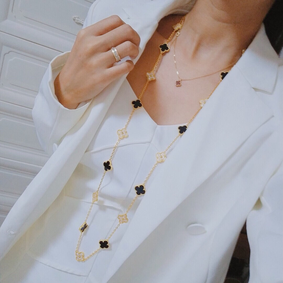 Roostick Vintage Alhambra Onyx And Diamond 20 Motifs Necklace