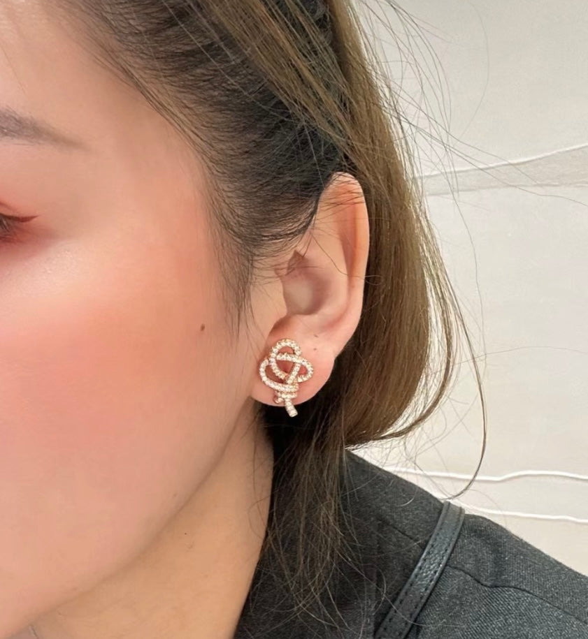 Roostick Keys Woven Diamond Earrings