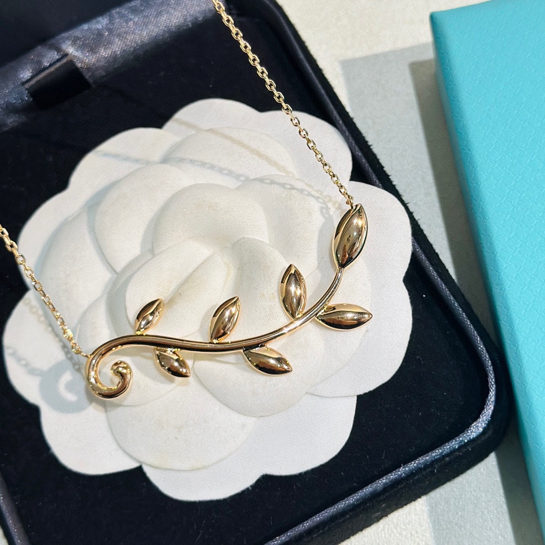 Roostick Olive Leaf Vine Pendant Necklace