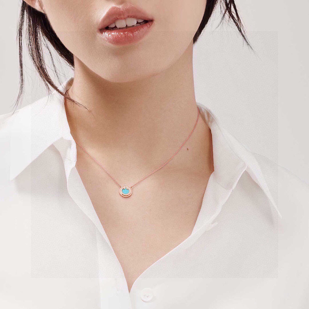 Roostick Diamond & Turquoise Circle Pendant Necklace