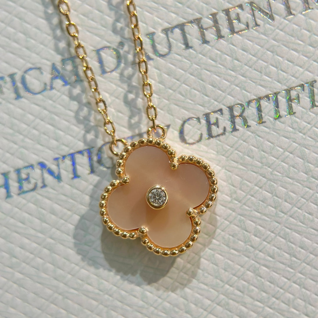Roostick Sweet Alhambra Clover Necklace