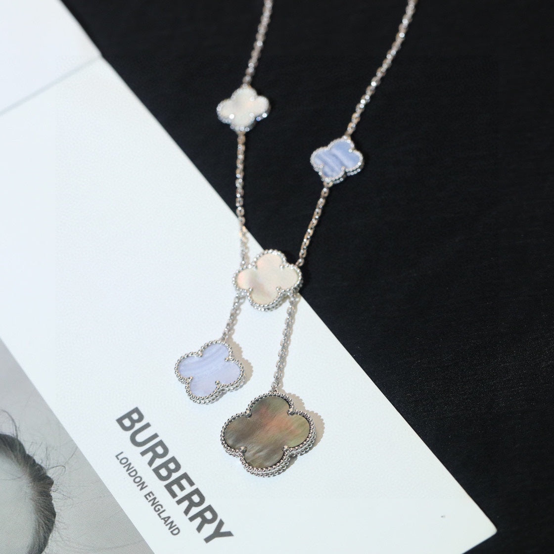Roostick Magic Alhambra Six Motifs Necklace