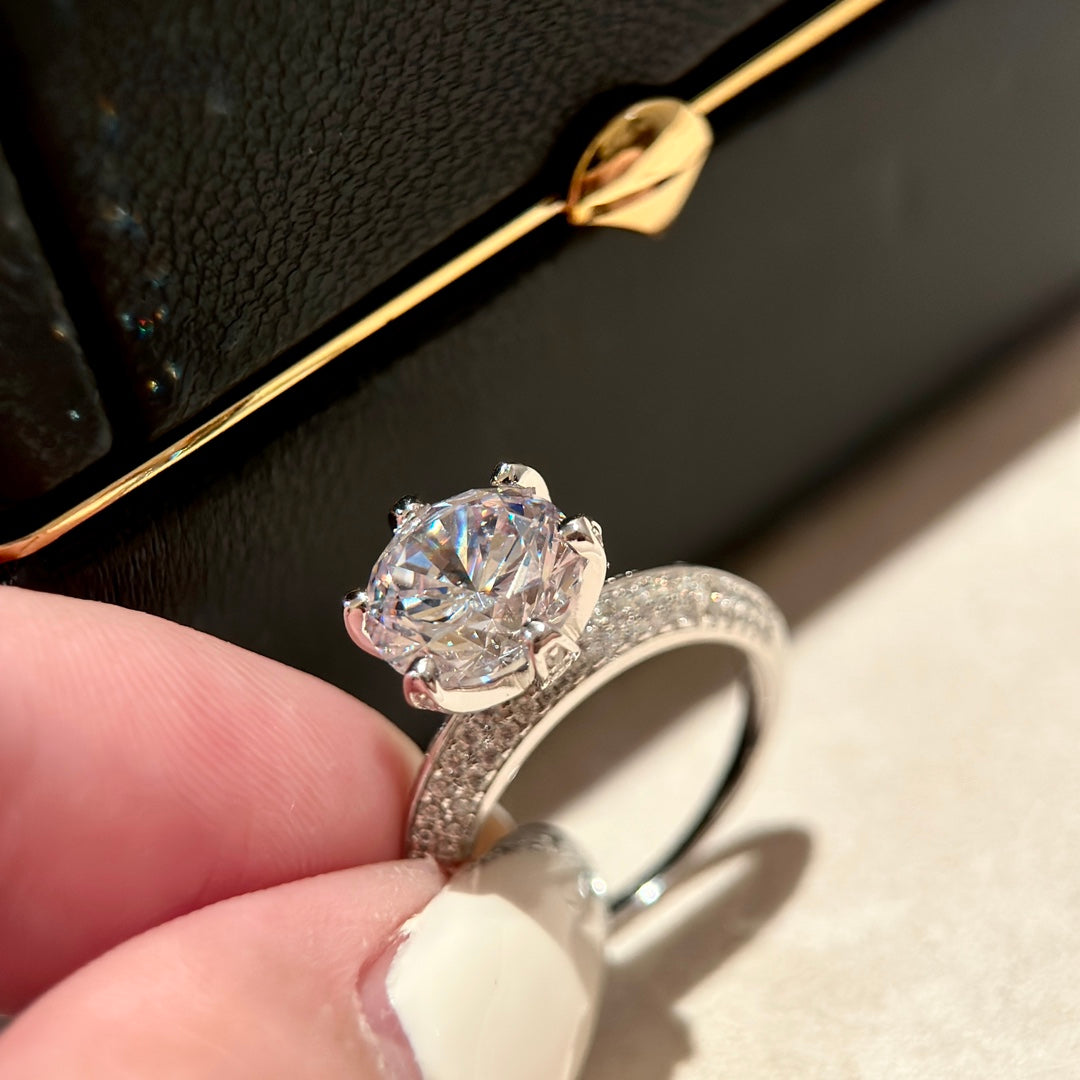 Roostick 18K T Pavé T Setting Engagement Ring