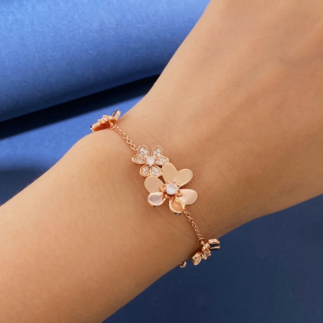 Roostick Frivole Flowers Bracelet