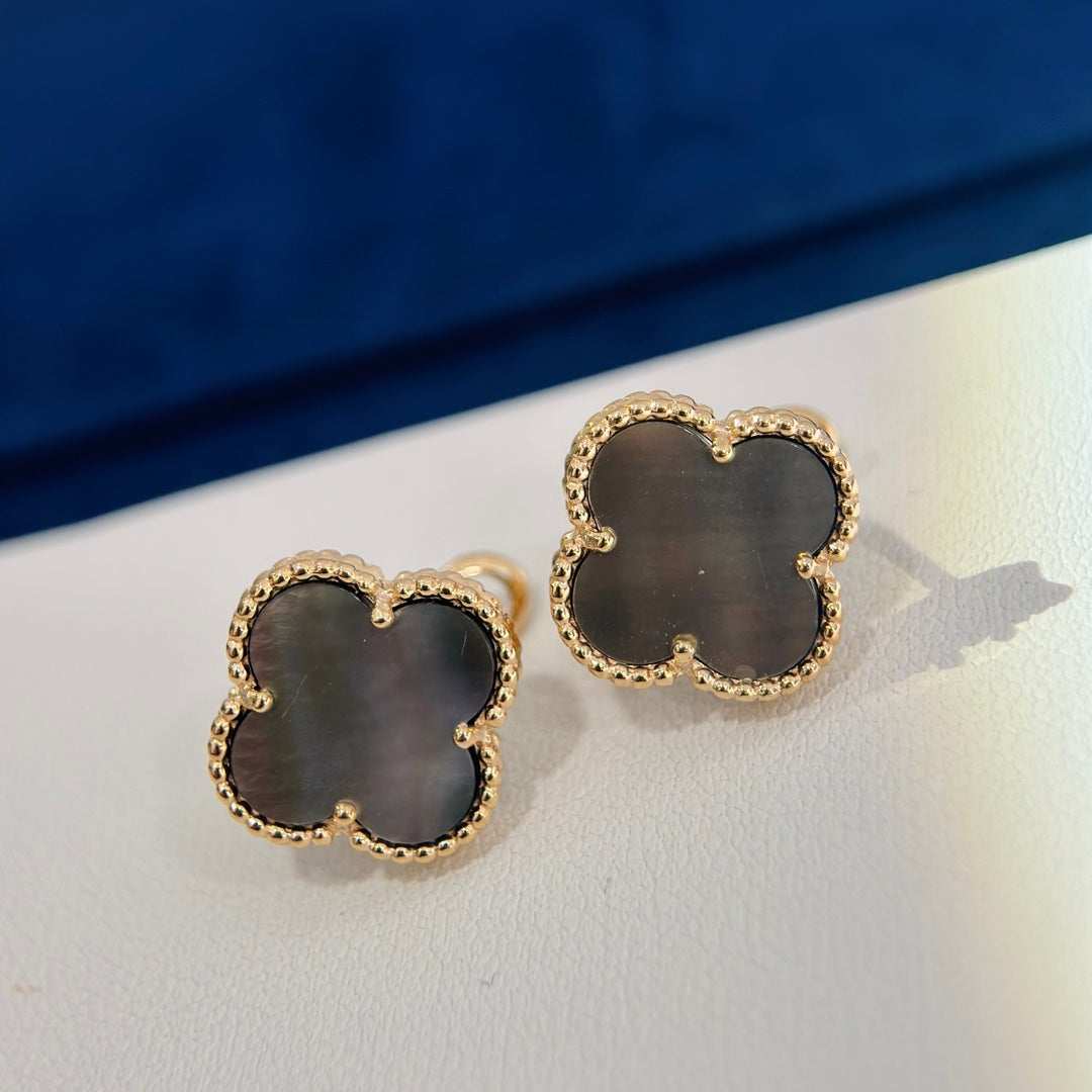 Roostick Vintage Alhambra Grey Earrings