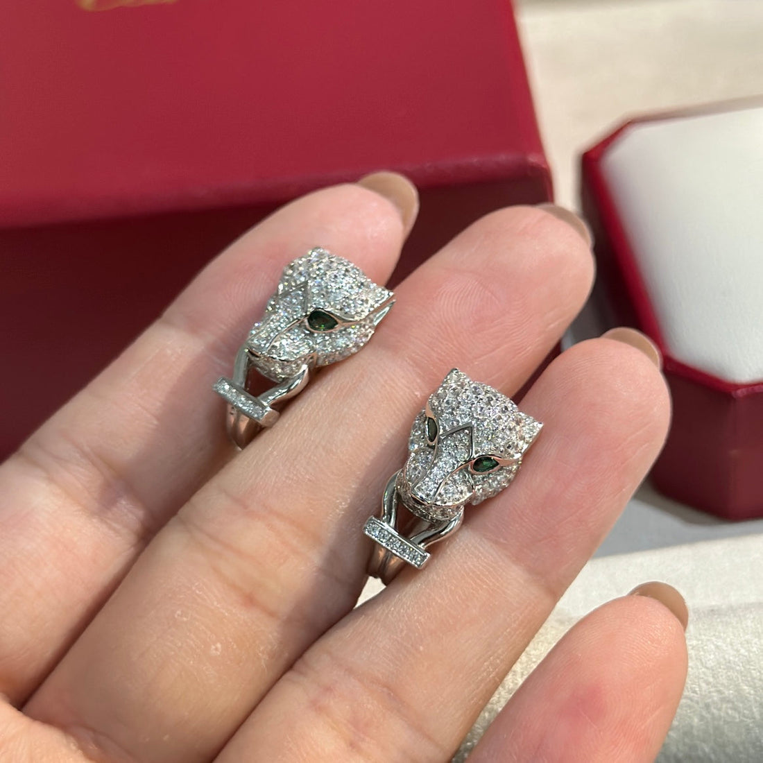 18k Panthère De Diamond Earrings