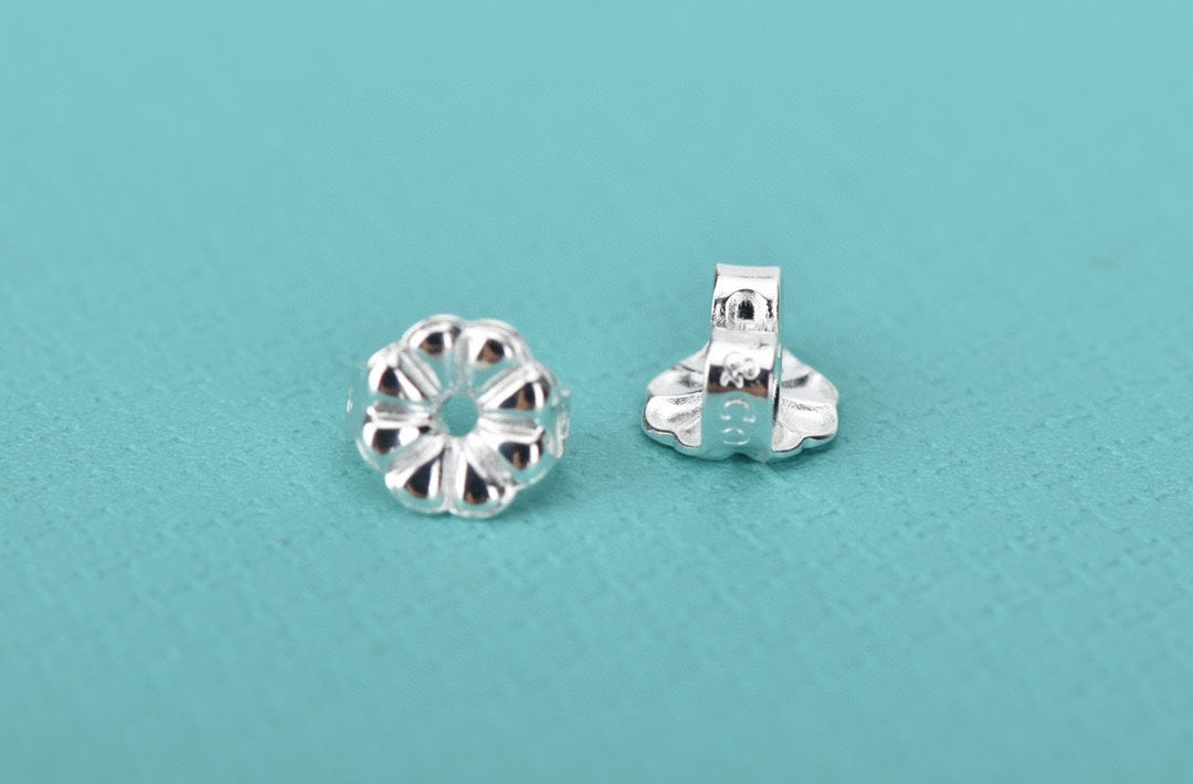 Roostick 18K Return to T Heart Earrings