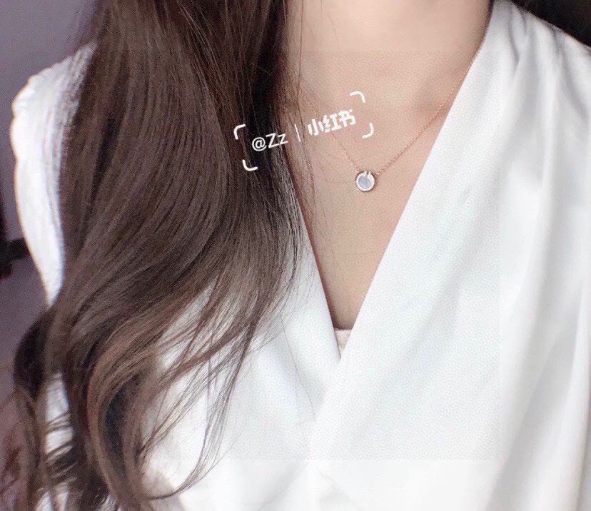 Roostick Diamond & Turquoise Circle Pendant Necklace