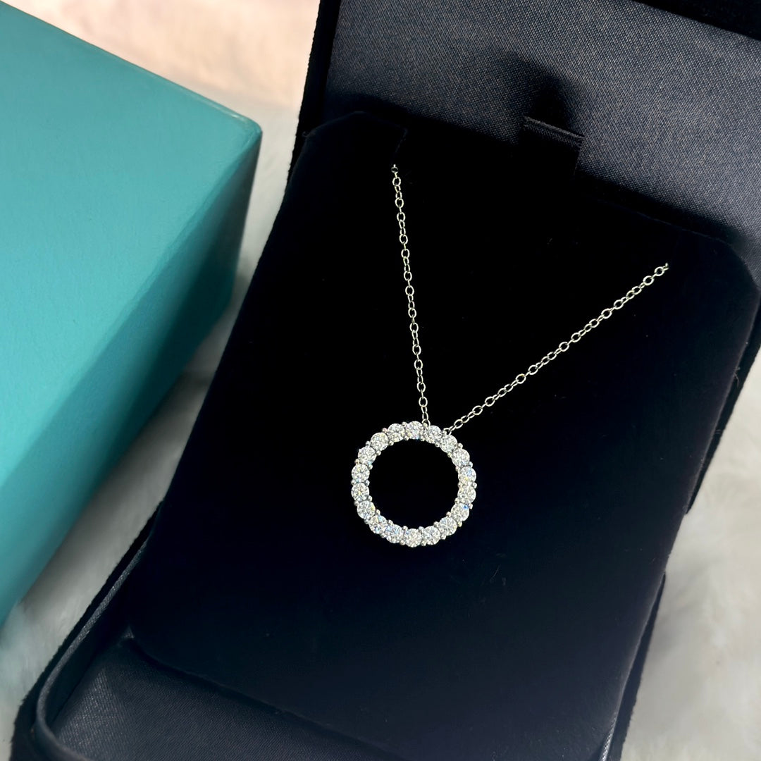 Roostick Circle Diamonds Necklace