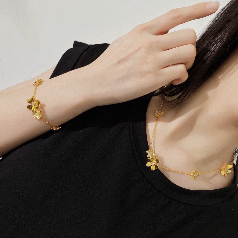 Roostick Frivole Flowers Bracelet