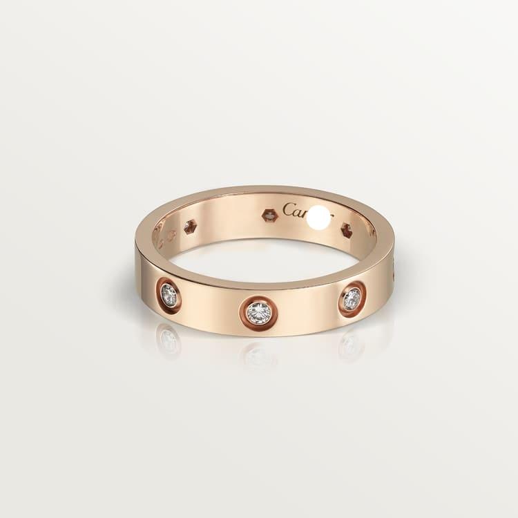 Love Wedding Eight Diamonds Ring