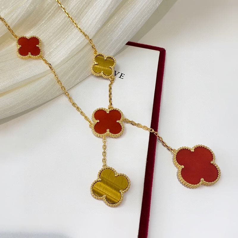 Magic Alhambra Six Motifs Carnelian Clover Necklace