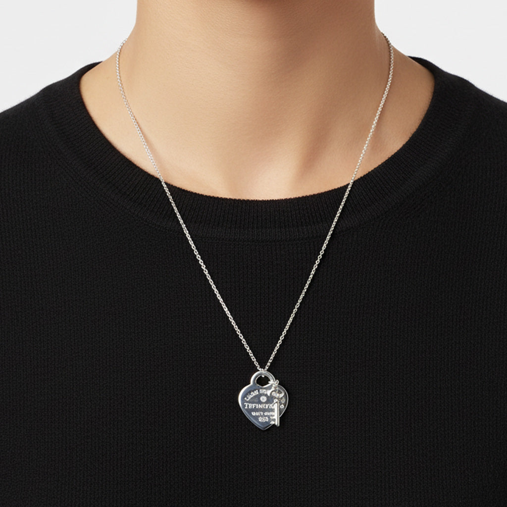 Roostick 18K Return to T Heart & Key Necklace