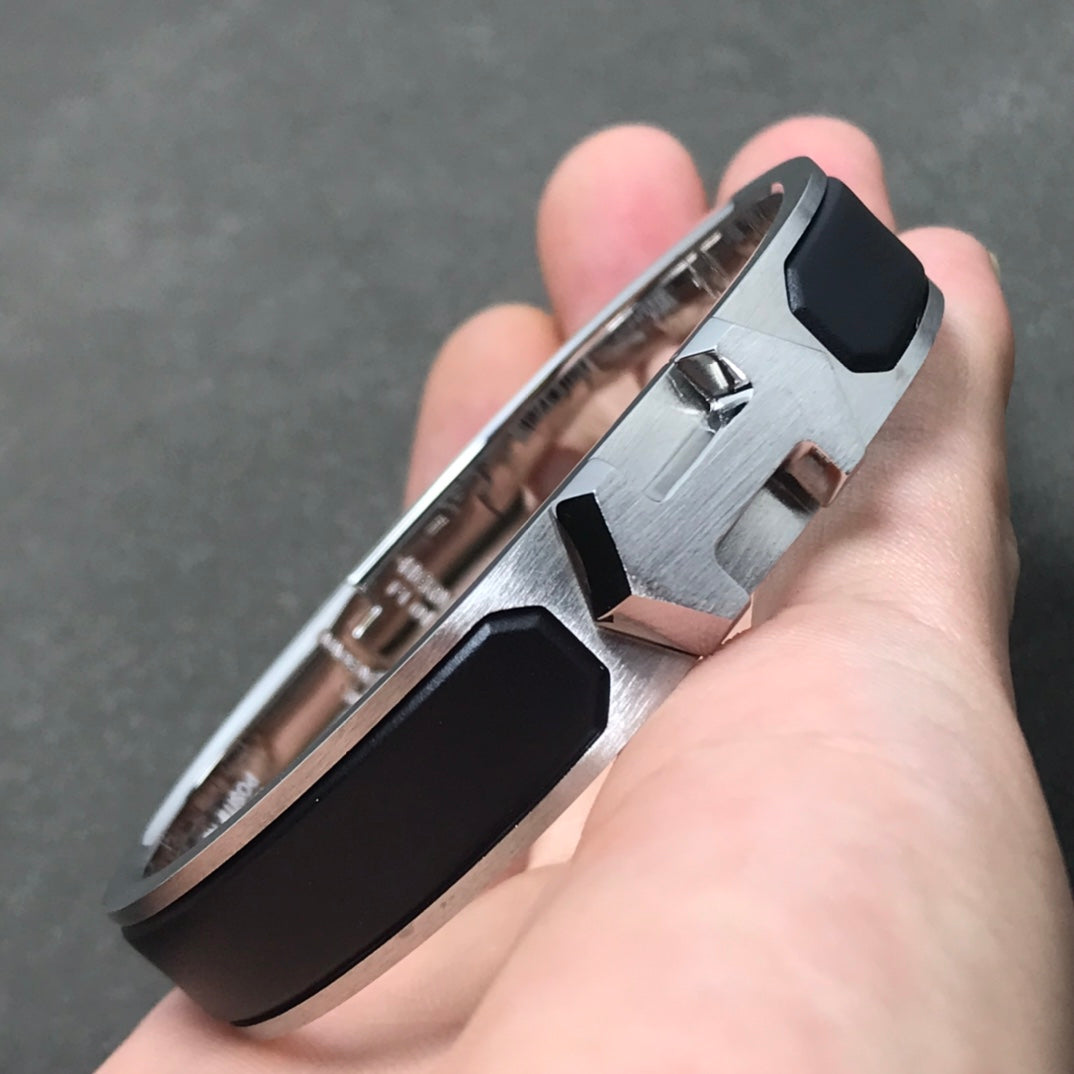 Super H Black Bracelet