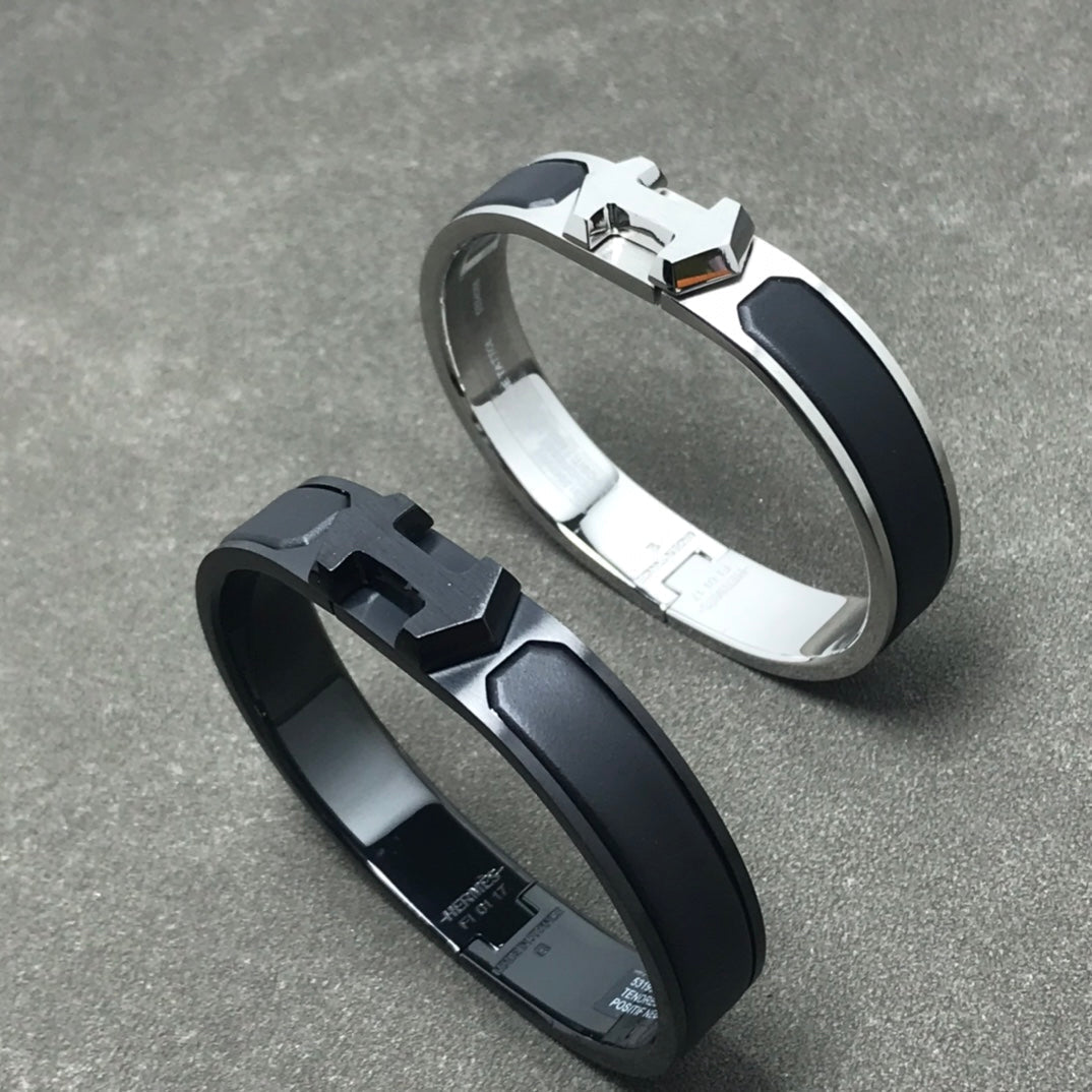 Super H Black Bracelet