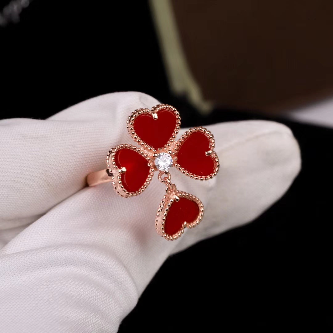 Sweet Alhambra Effeuillage Ring