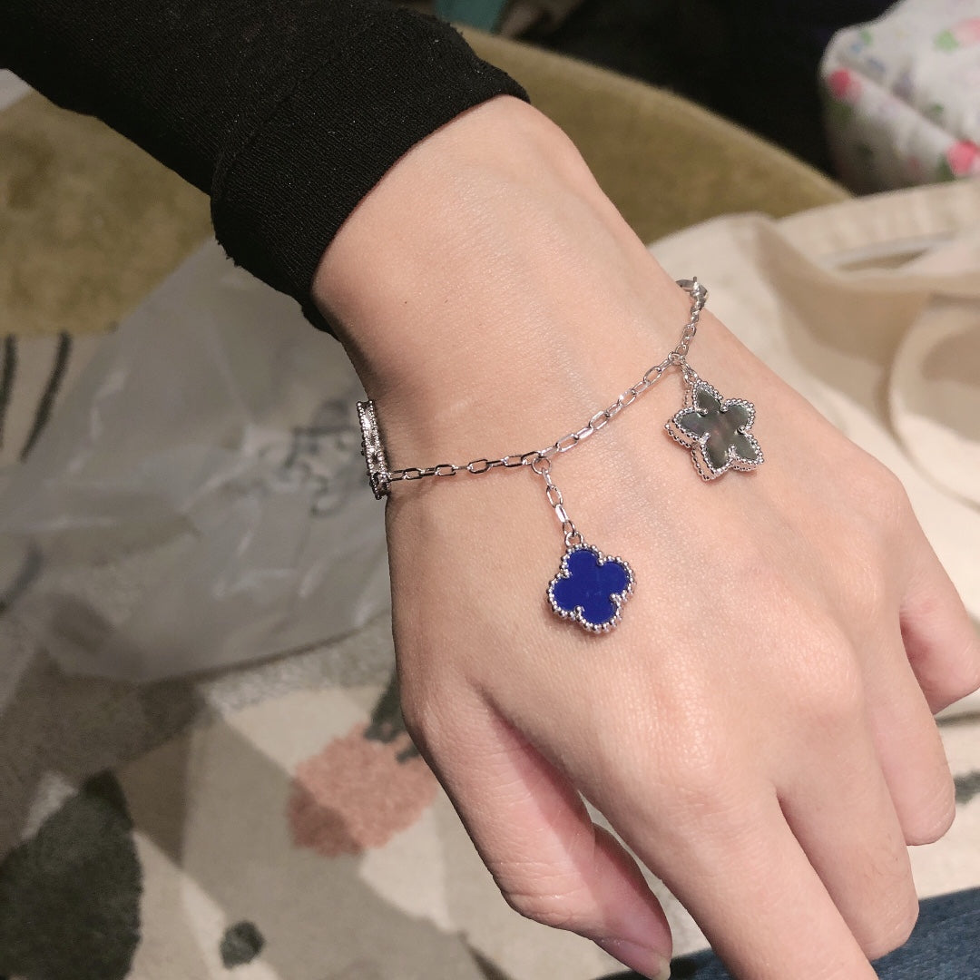 Sweet Alhambra Four Motifs Bracelet