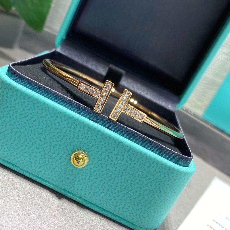 T Diamond Wire Bracelet