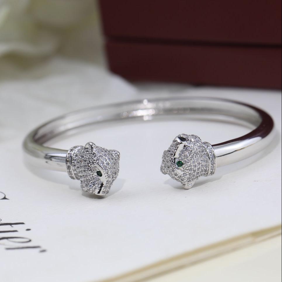Two Panthère de Bracelet
