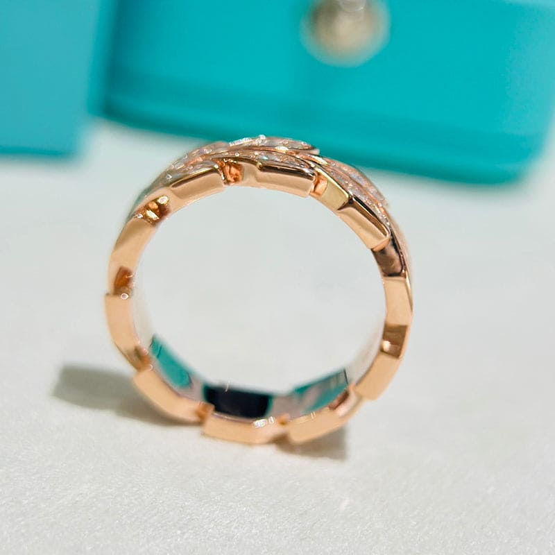 Victoria Vine Band Diamond Ring