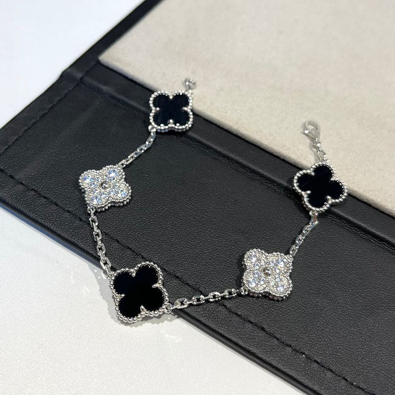 Vintage Alhambra Five Motifs Black Diamonds Clover Bracelet