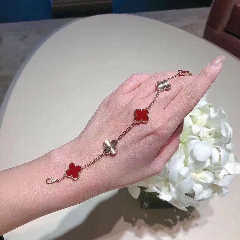 Vintage Alhambra Five Motifs Carnelian Clover Bracelet
