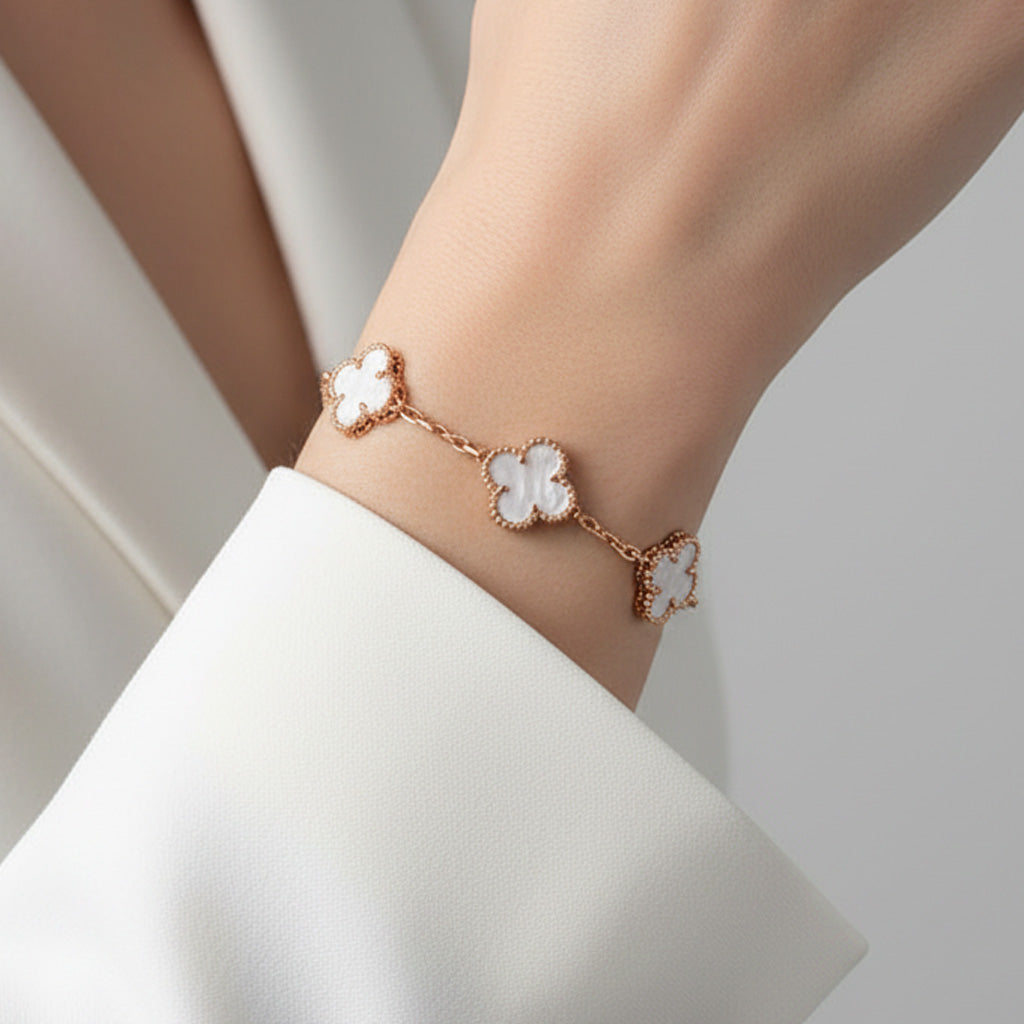 Vintage Alhambra Five Motifs Mother of Pearl Bracelet