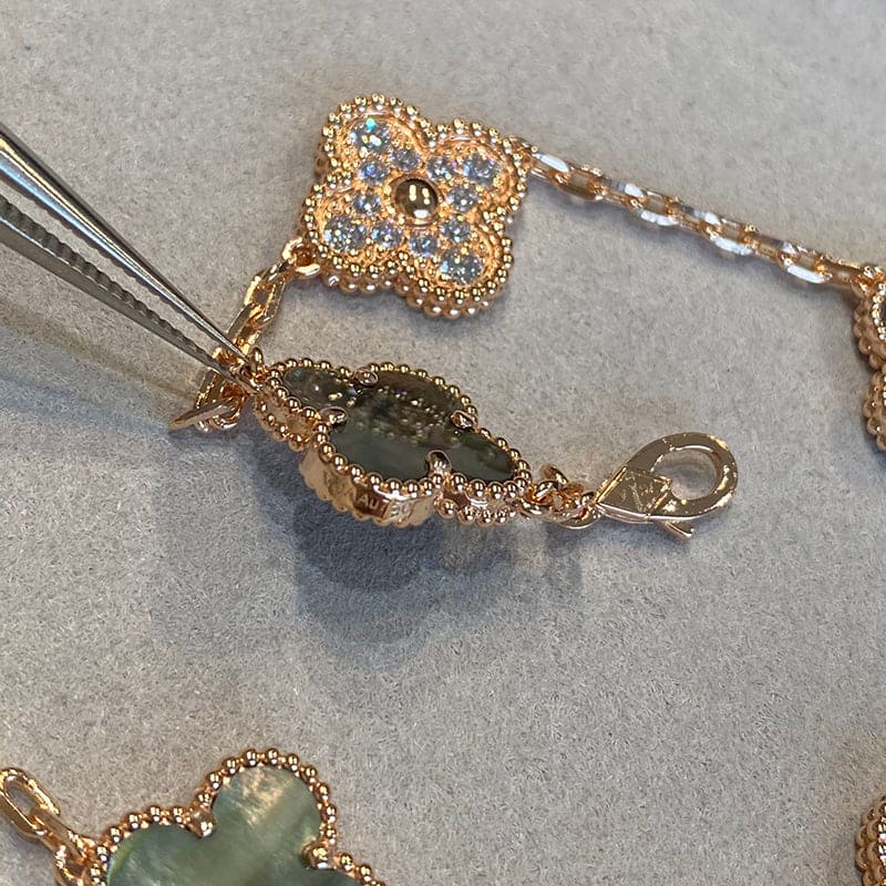 Vintage Alhambra Five Motifs Pearl Bracelet