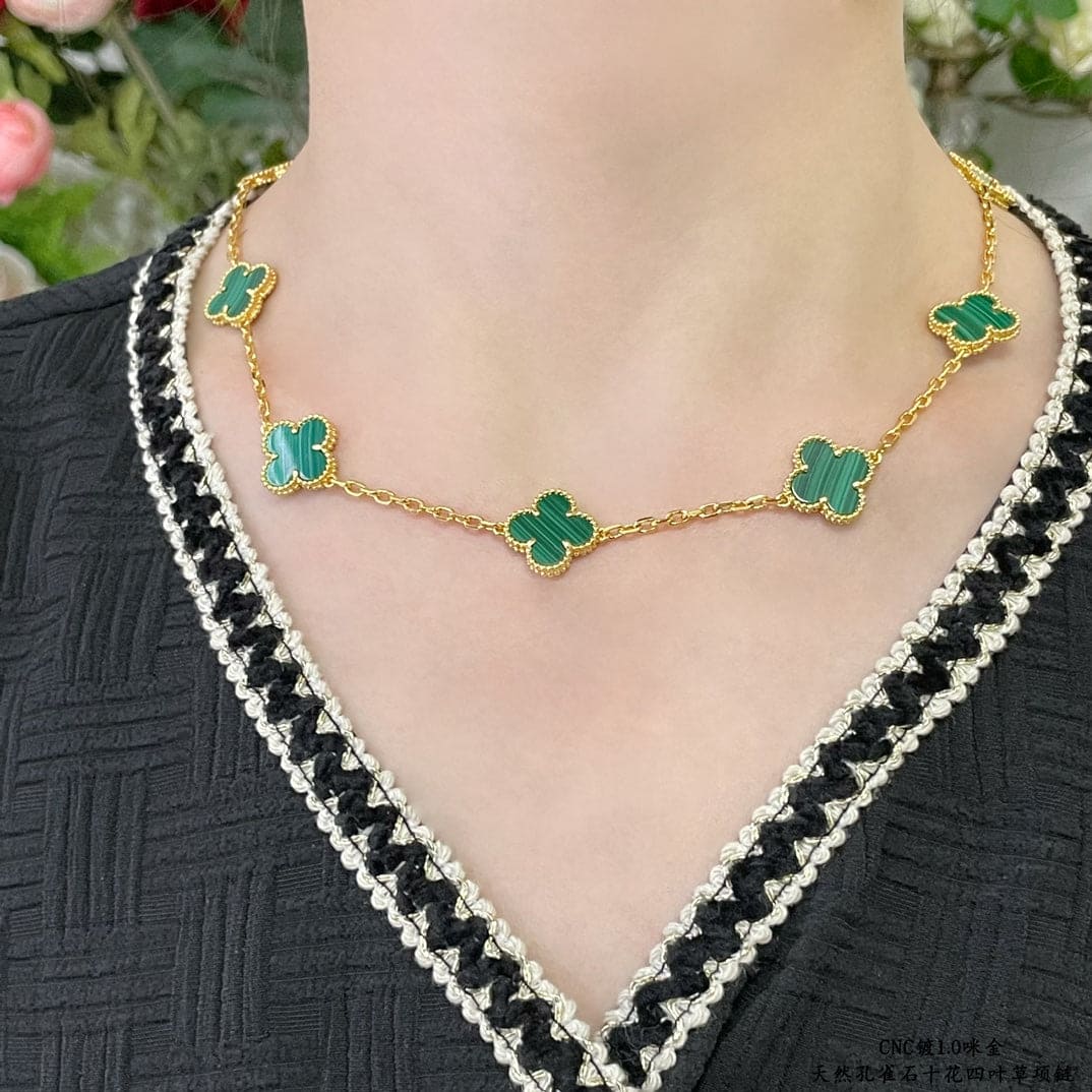 Vintage Alhambra Malachite 10 Motifs Necklace