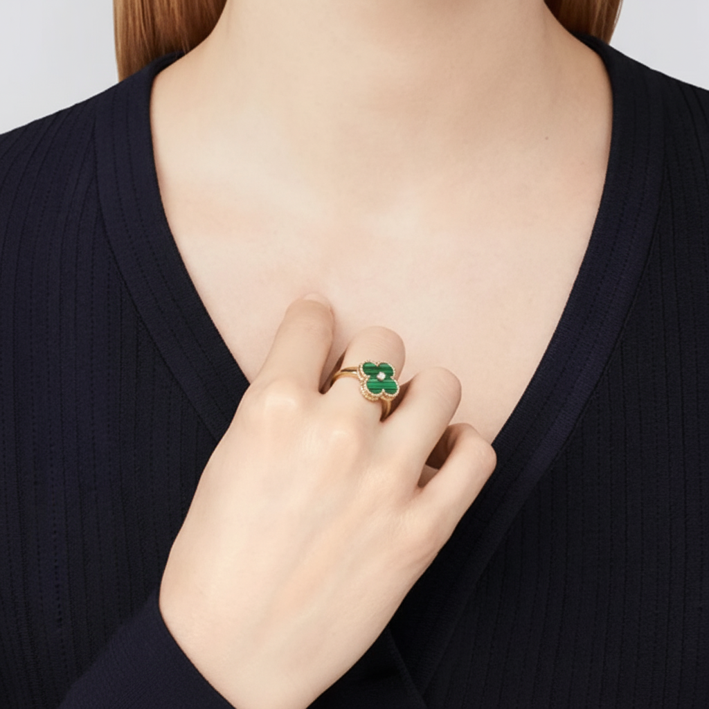 Vintage Alhambra Malachite Ring