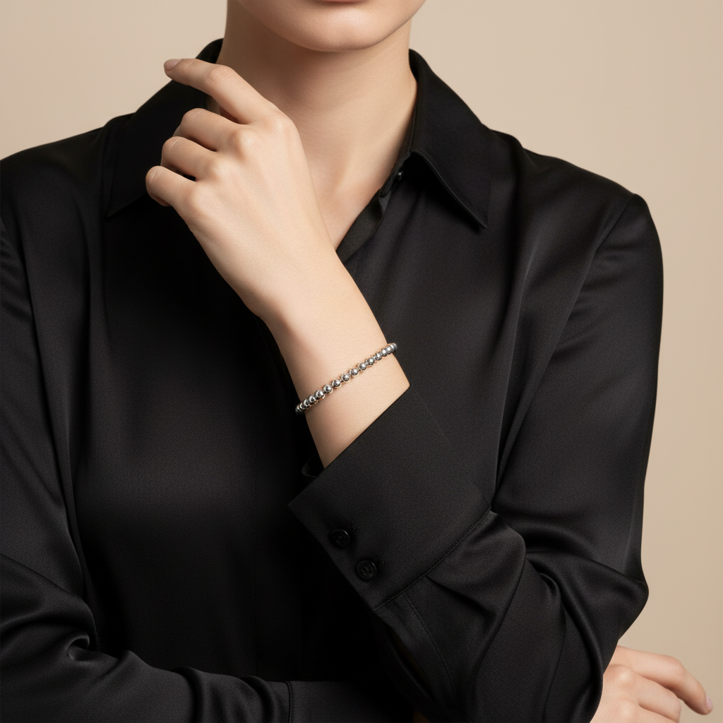 White Gold Perlée Bracelet