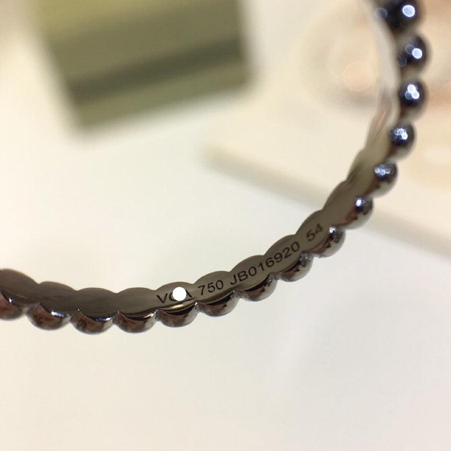 White Gold Perlée Bracelet